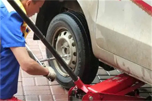 吕梁附近拖车24小时服务热线电话