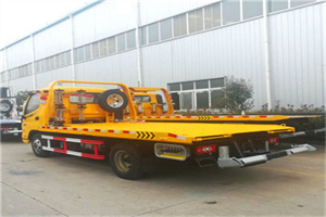 吕梁附近拖车救援搭电